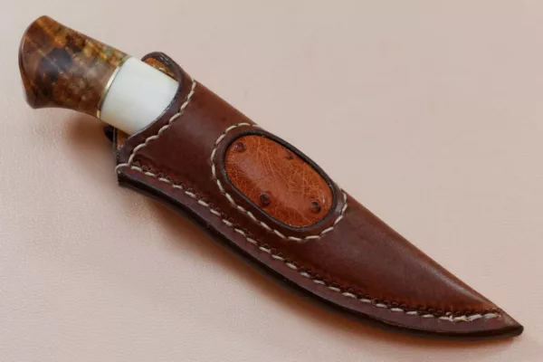 Étui pour couteau fixe