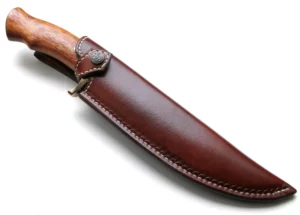Couteau de camp